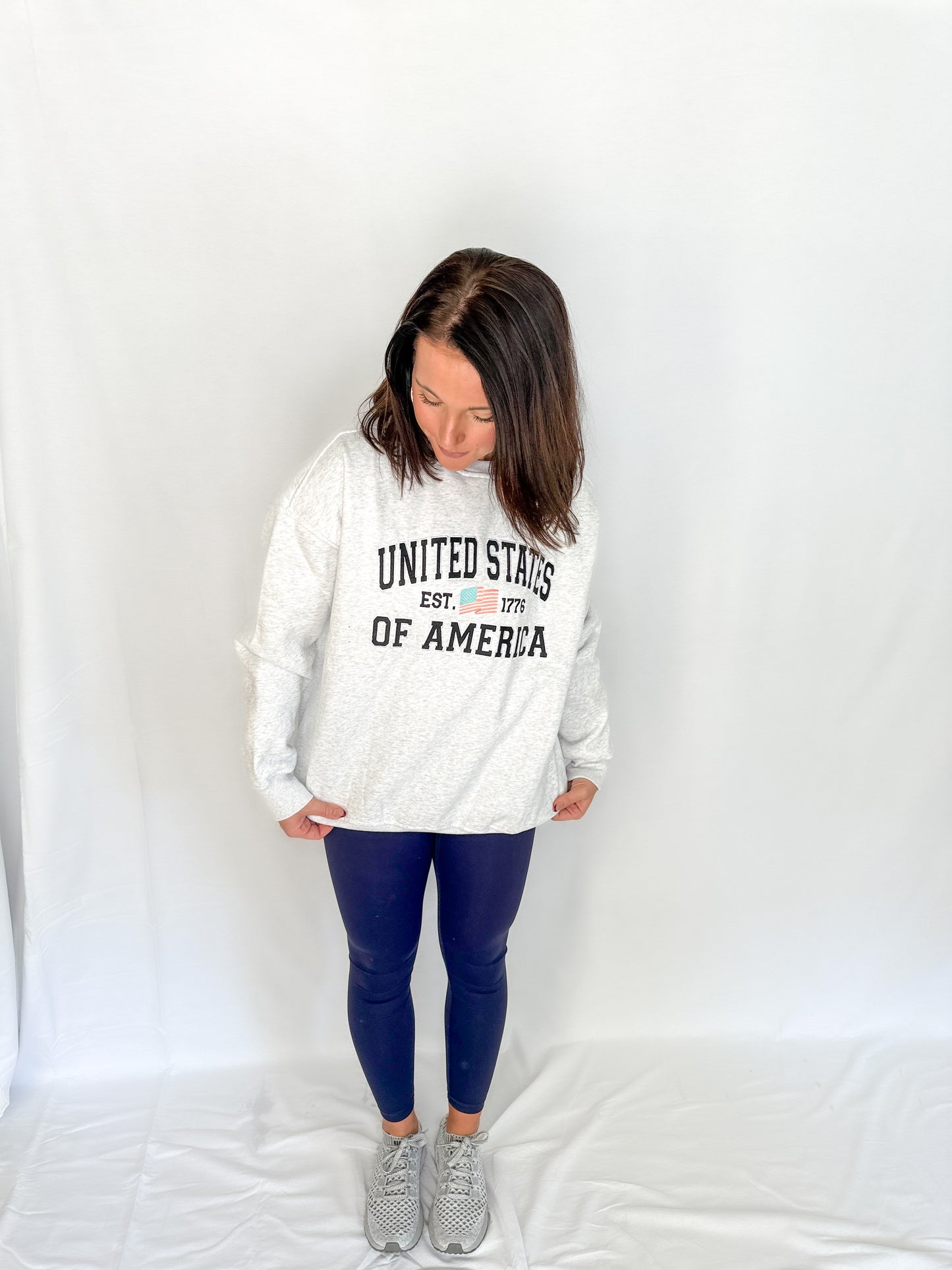 USA sweatshirt- Pearl Grey